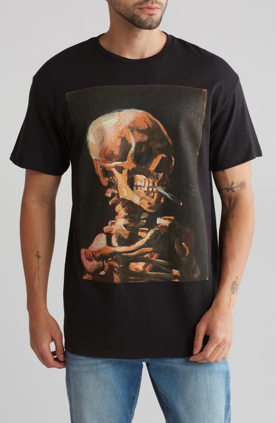 Shop Philcos Smoking Skull Graphic T-shirt In Black