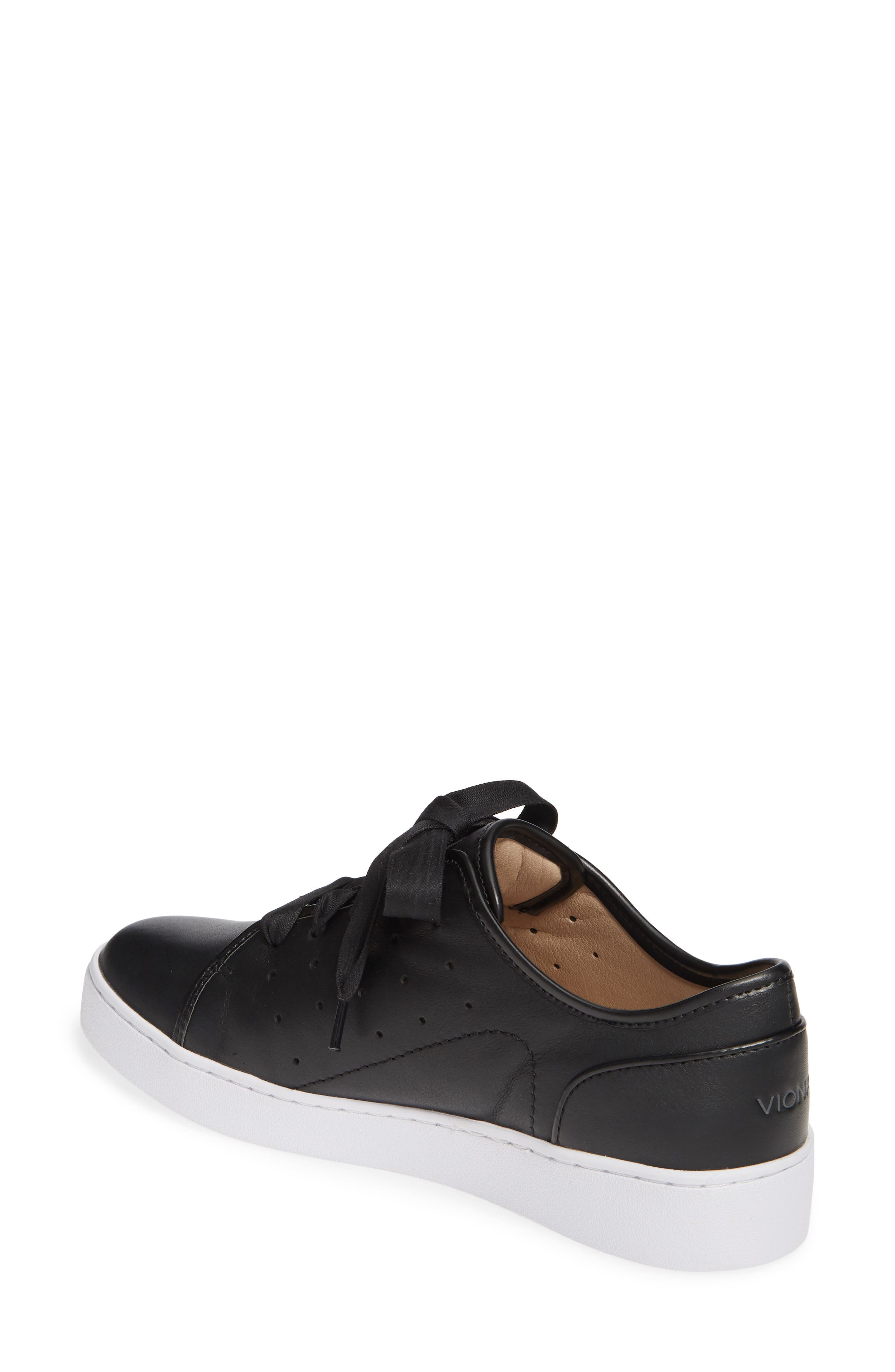 nordstrom rack vionic