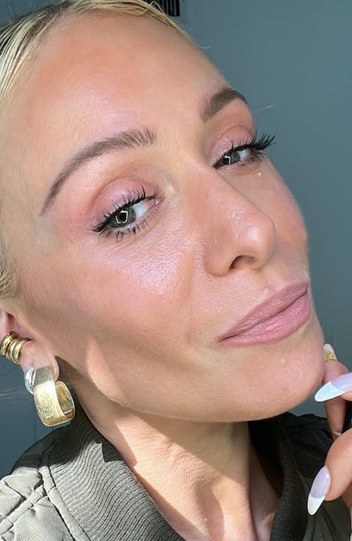 Gee Beauty Creamy Define Lip Pencil In Major