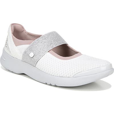 Bzees Athena Sneaker- White