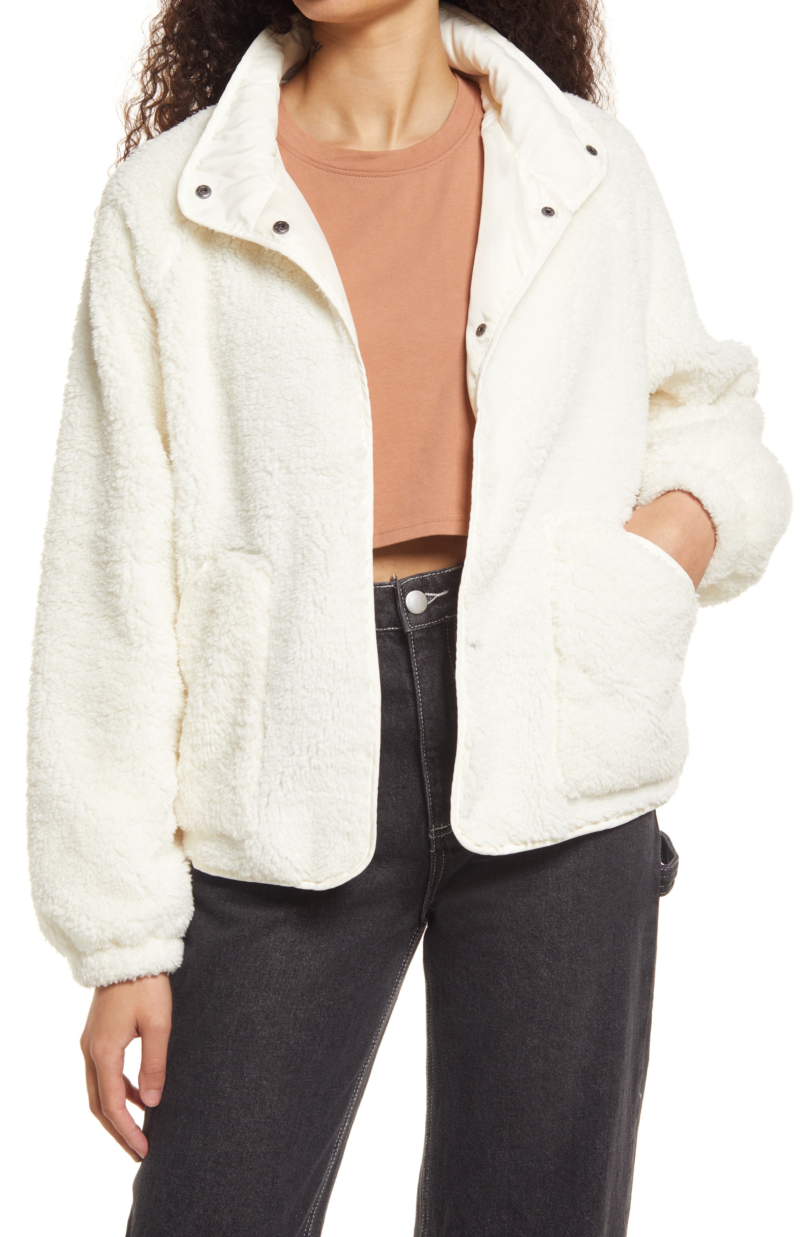 cream fleece womens