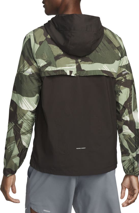 Nike Repel Camo Colorblock Water Repellent Zip-up Hooded Jacket In Green |