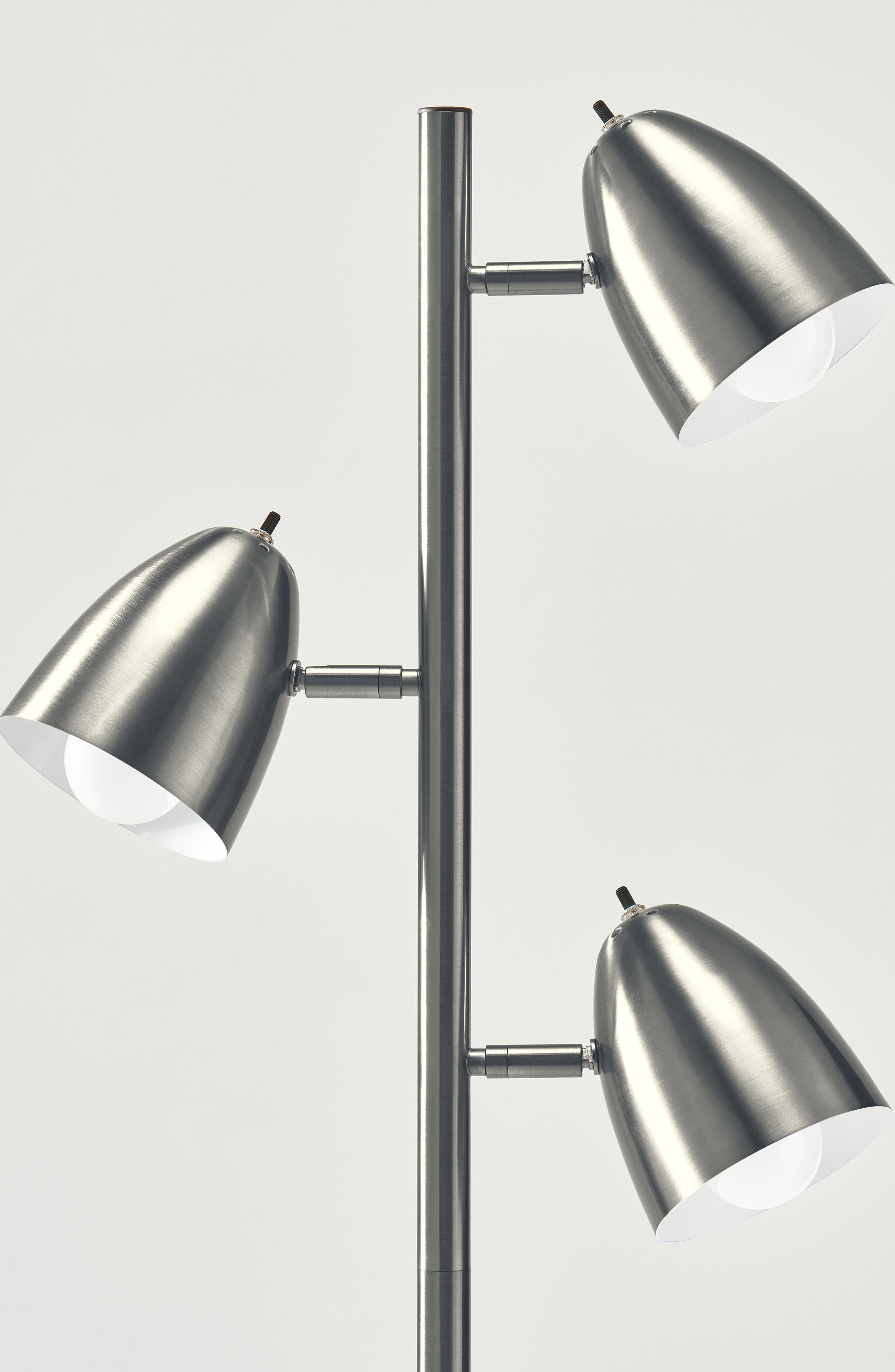 brightech jacob led floor lamp