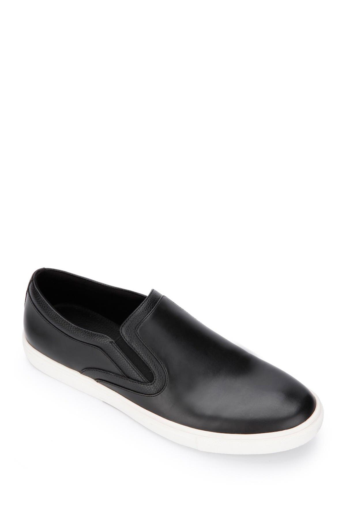 kenneth cole slip on sneakers