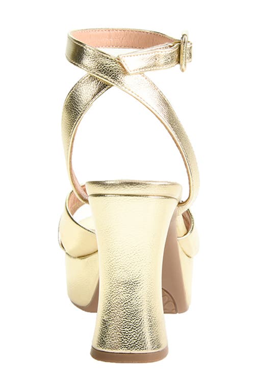 Chinese Laundry Thorie Ankle Strap Platform Sandal In Light Gold