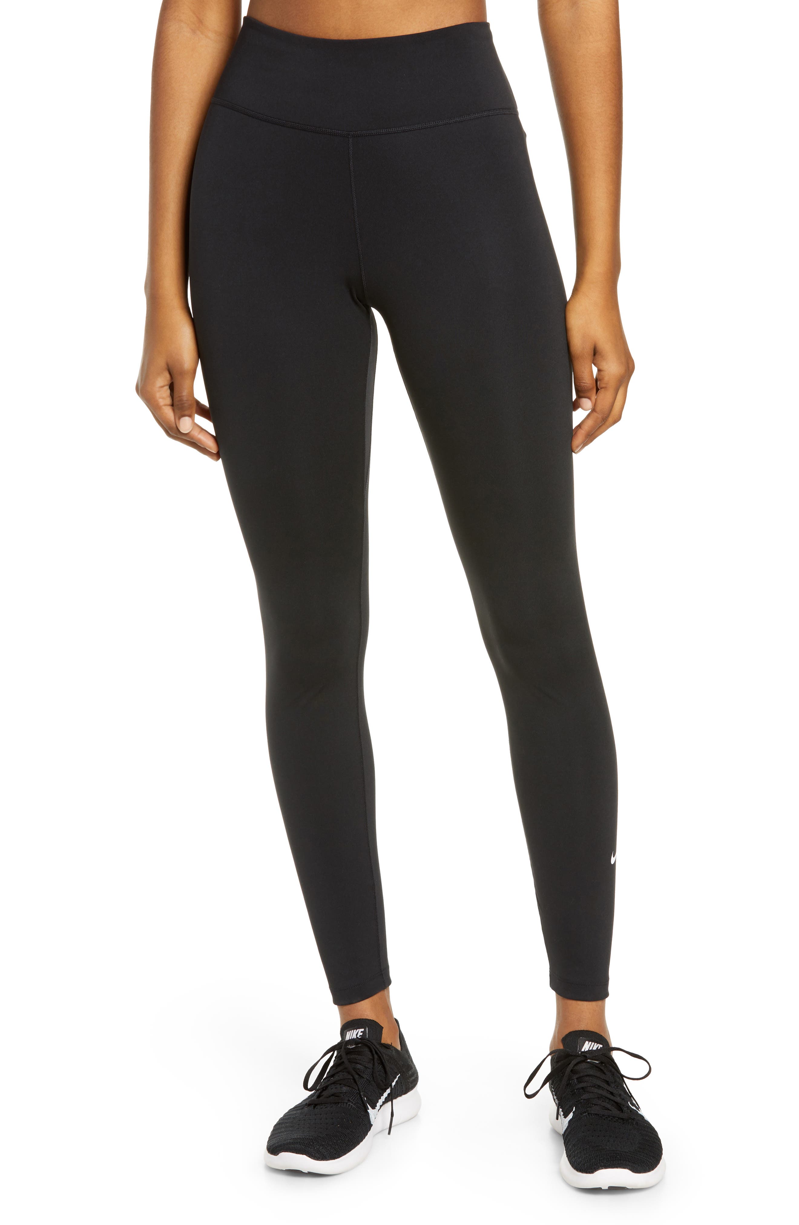 nike womens workout outfits