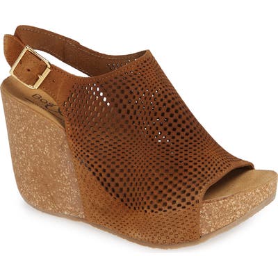 Bos. & Co. Savona Wedge Sandal, Brown