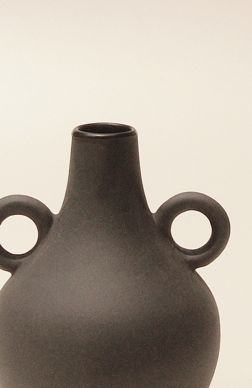 Osmos Studio Harappan Vase In Black
