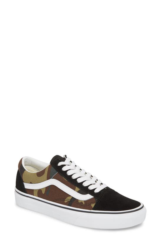 Vans Old Skool Sneaker In Black / Woodland Leather