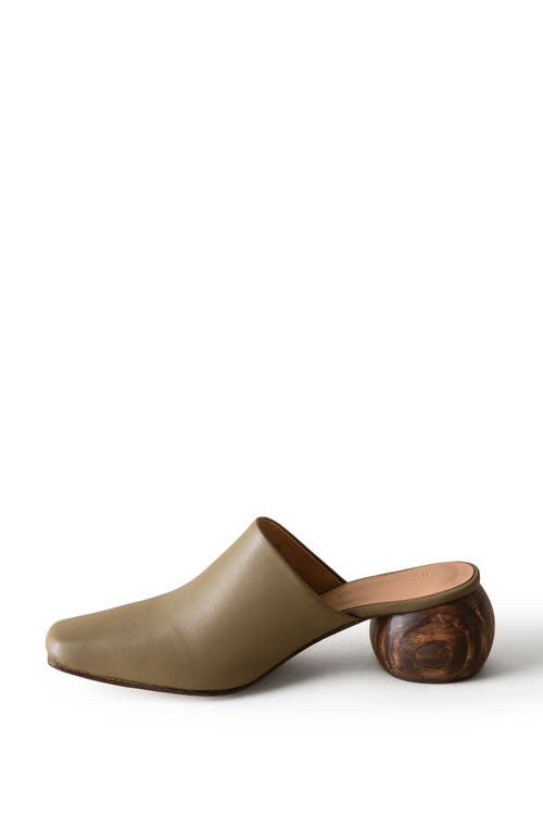 Huma Blanco Mina Mule In Olive