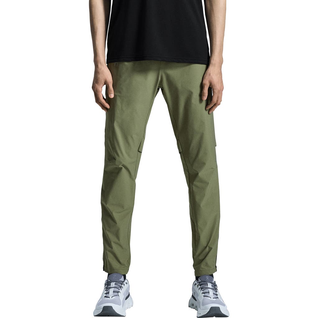 On Core Zip Cuff Pants In Taiga