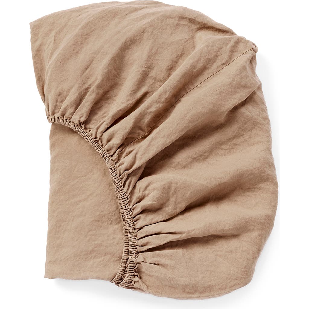 Coyuchi Organic Relaxed Linen Fitted Sheet In Doe