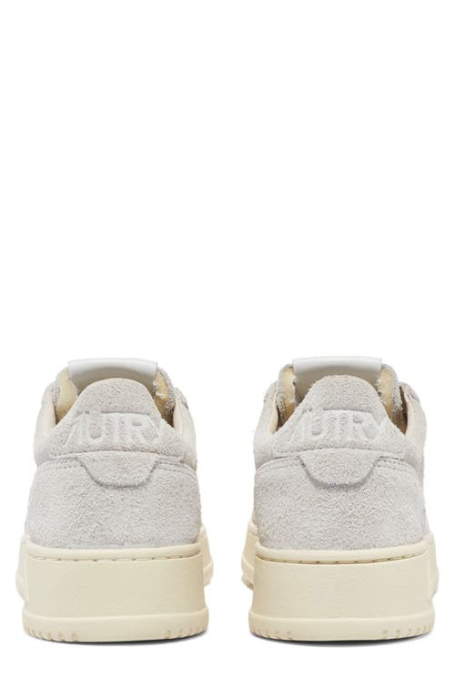 Autry Medalist Low Top Sneaker In White