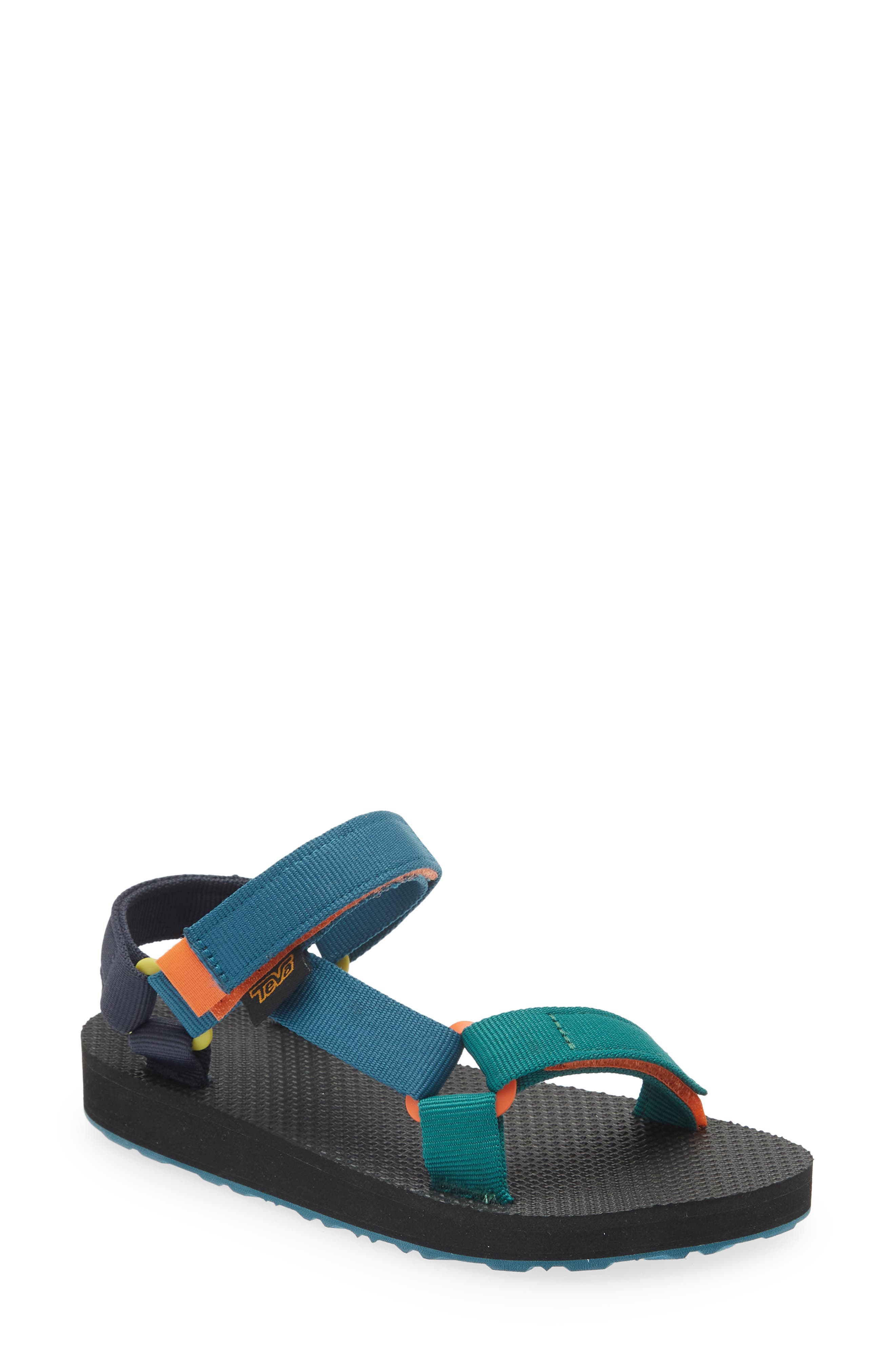 10 year old boy sandals