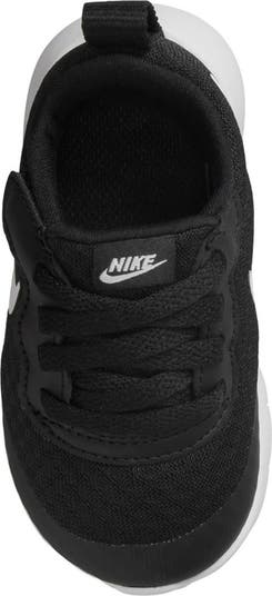 Nike tanjun nordstrom on sale rack