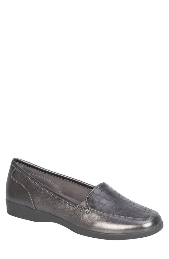 Easy Spirit Devitt Flat In Pewter