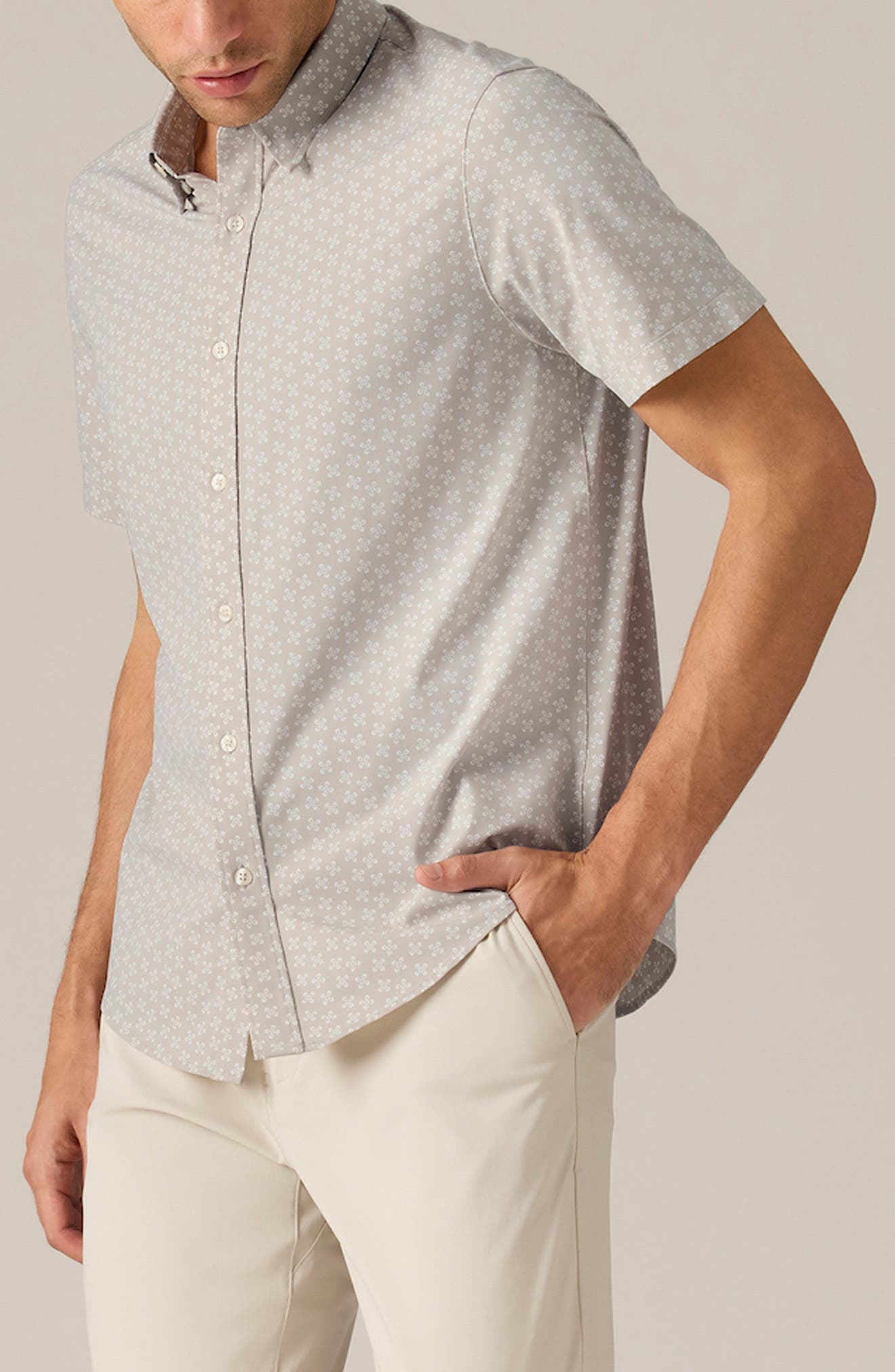 Rhone Commuter Short Sleeve Performance Button-Down Shirt | Nordstrom