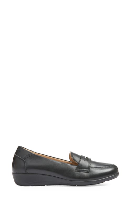 Propét Yetta Penny Loafer In Black