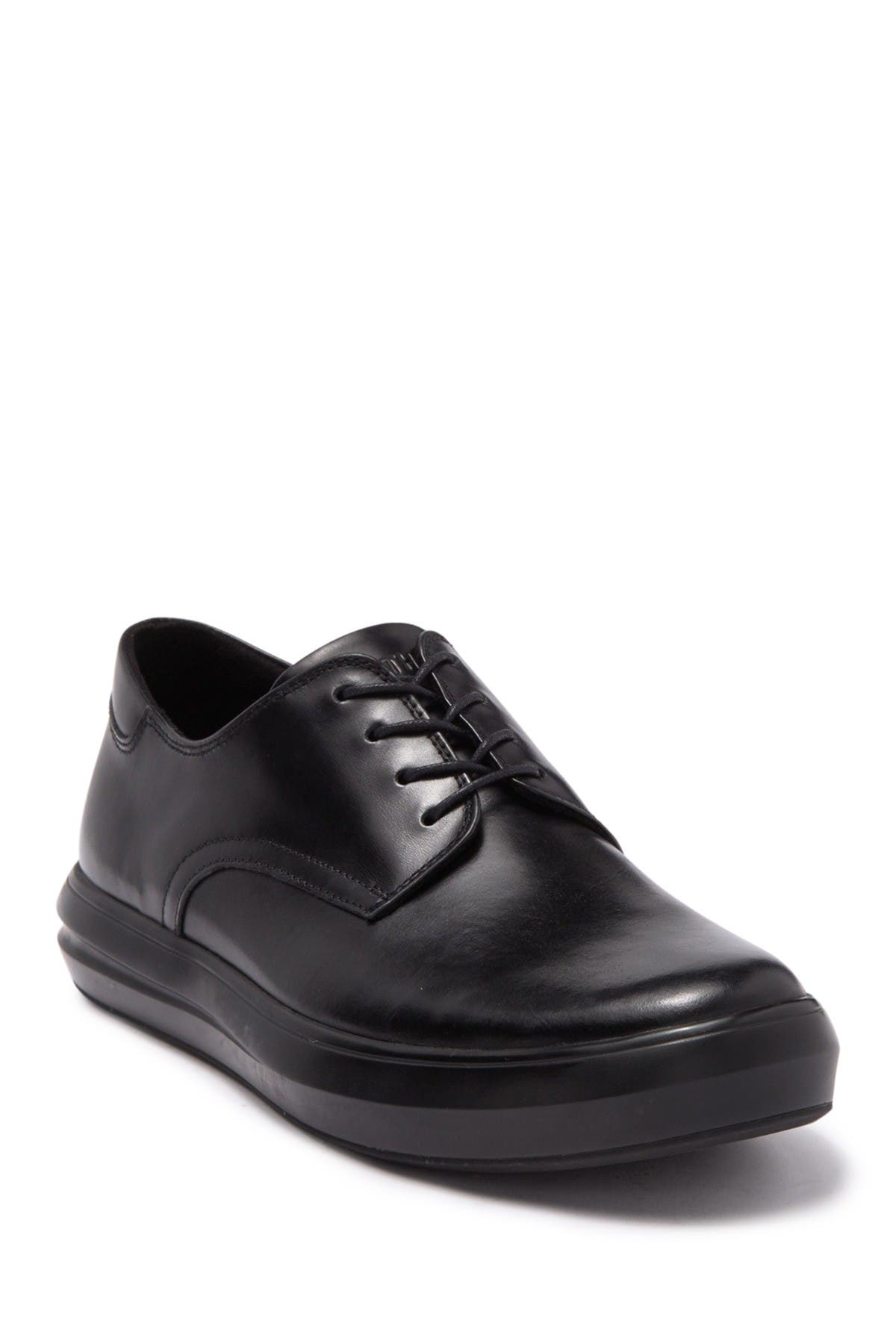 the mover oxford sneaker