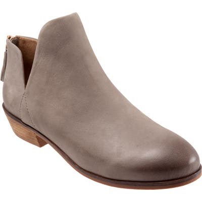 Softwalk Rylee Bootie, Grey