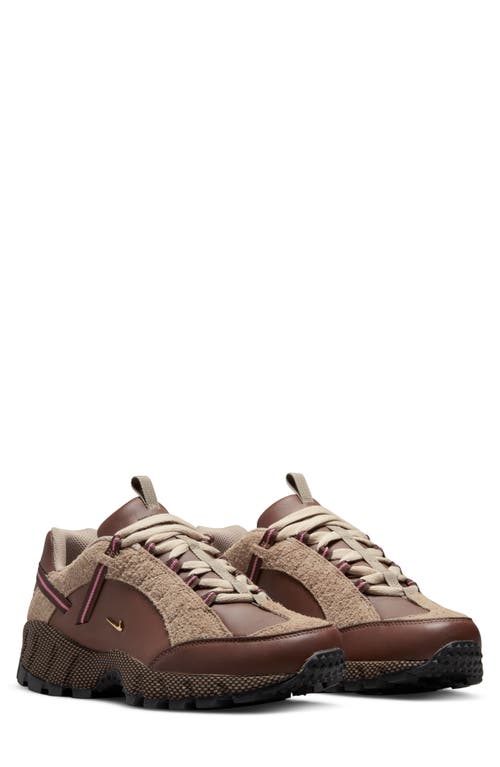 Nike AIR HUMARA LX Ale Brown/Gold/Ale Brown at Nordstrom,