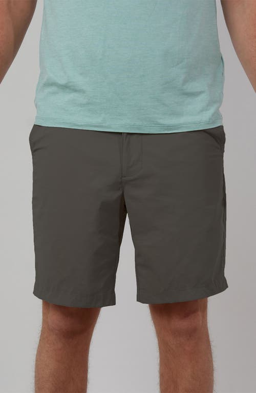 Voyager Stretch Shorts in Military Green