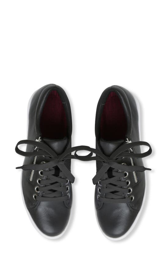 MUNRO JAMIE ZIP SNEAKER