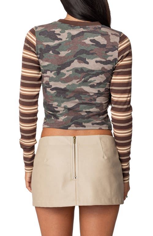 EDIKTED EDIKTED CAMOUFLAGE & STRIPE LONG SLEEVE CROP T-SHIRT 