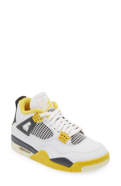 Air Jordan 4 Retro Basketball Sneaker in White/Coconut Milk/Sulfur