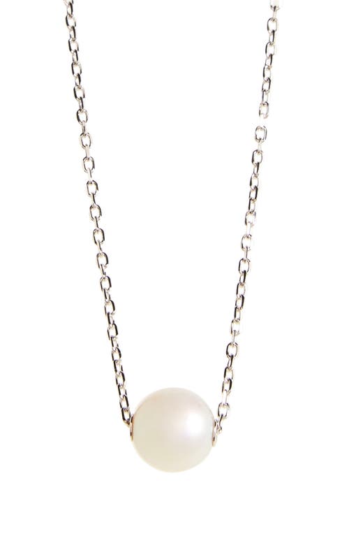 Single Pearl Pendant Necklace in White Gold