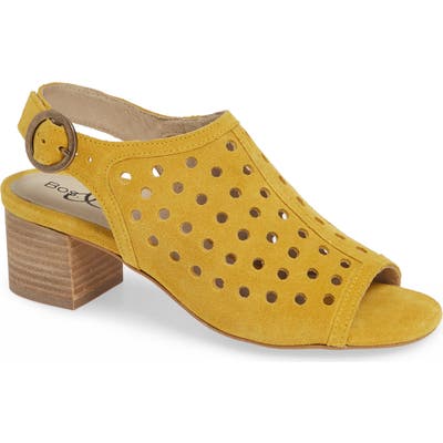 Bos. & Co. Toos Sandal, Yellow