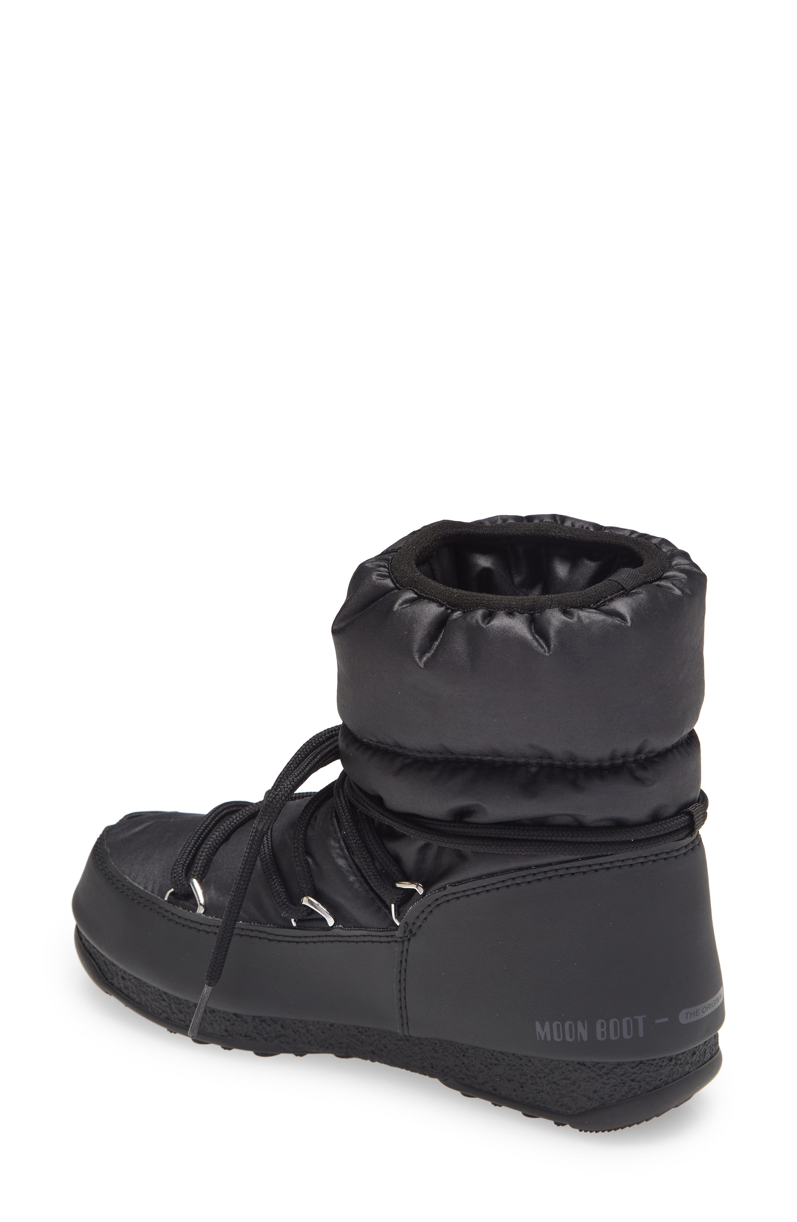 moon boots waterproof