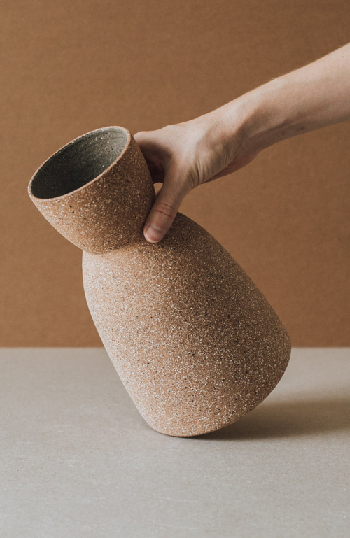 Al Centro Ceramica Reloj Vase In Terracotta
