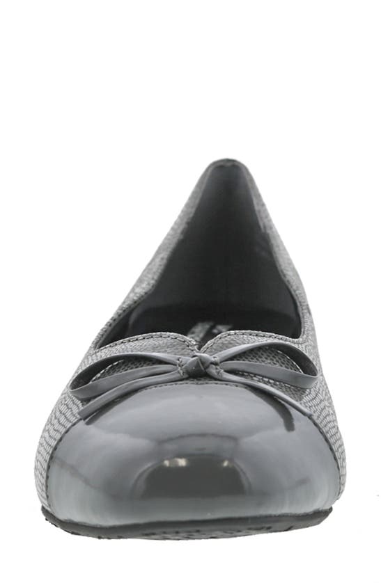 Shop Ros Hommerson Tawnie Bow Cap Toe Pump In Grey Print Pat Leather
