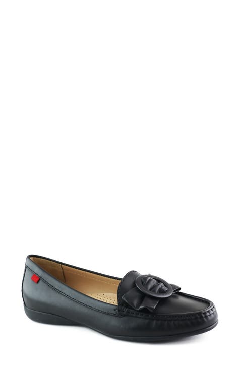 Norwalk Ave Loafer (Women)