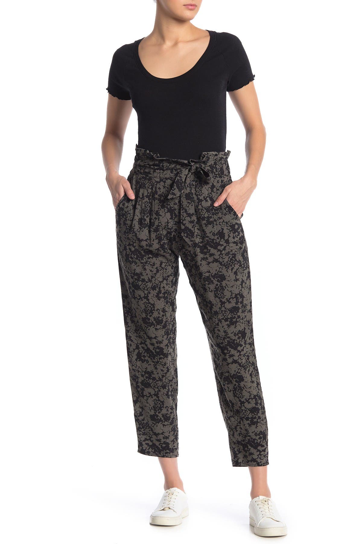tapered paperbag pants