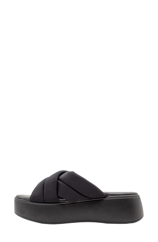 Volatile Yelepa Water Resistant Platform Sandal In Black