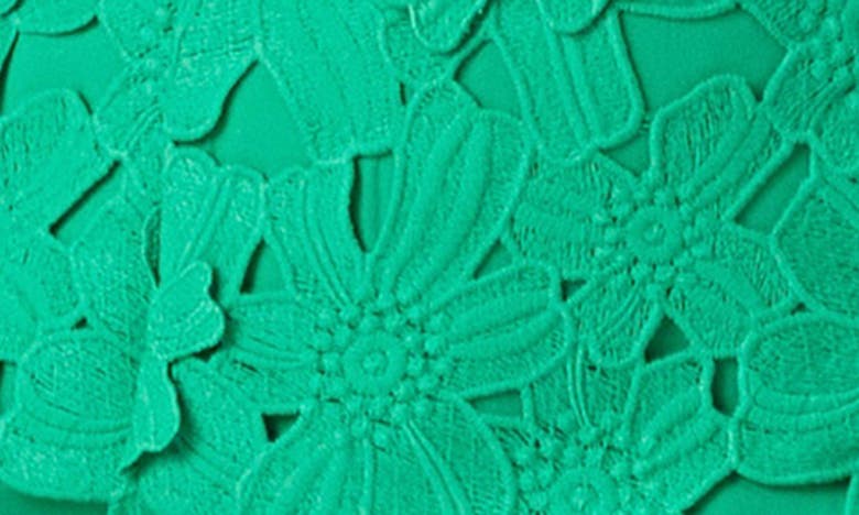 Endless Rose Floral Embroidered Sheath Dress In Kelly Green