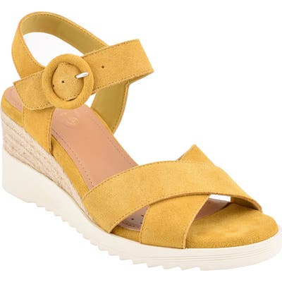 Evolve Zayne Wedge Sandal, Yellow