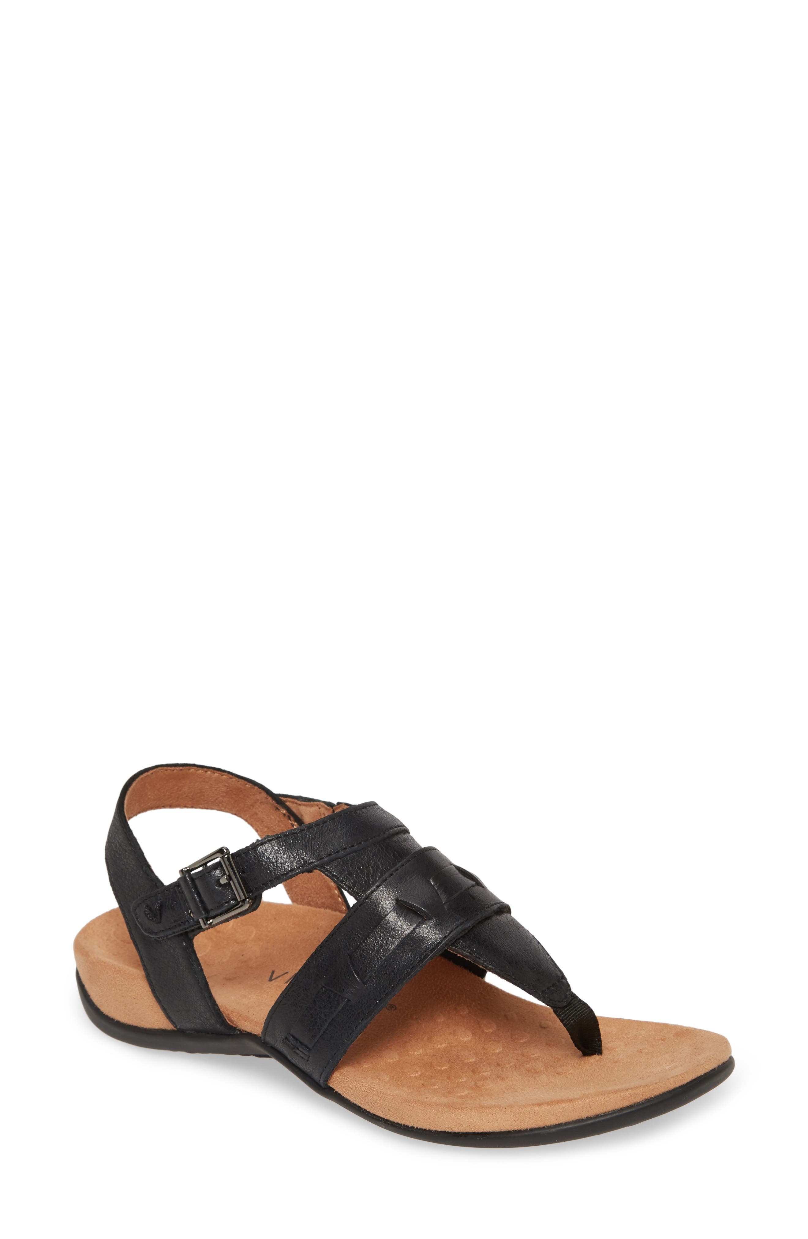 nordstrom rack vionic