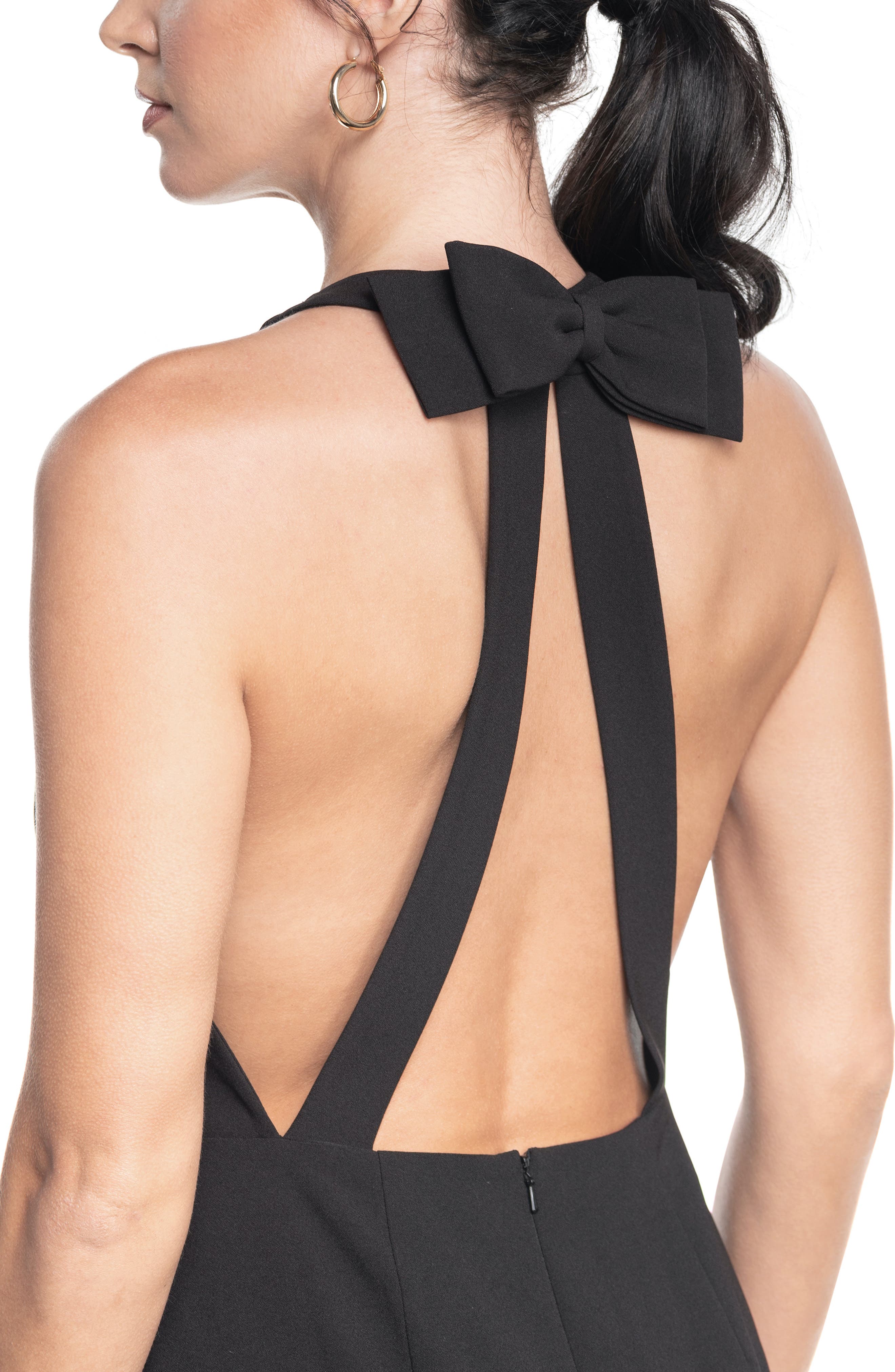 backless bow dress
