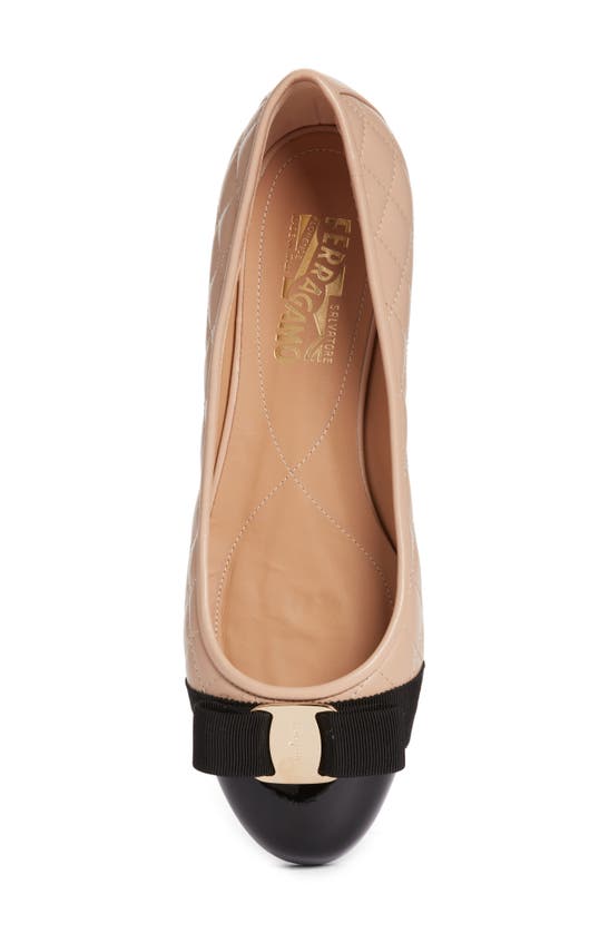 Ferragamo Varina Bow-embellished Quilted Smooth And Patent-leather Ballet Flats In New Bisque Black Patent
