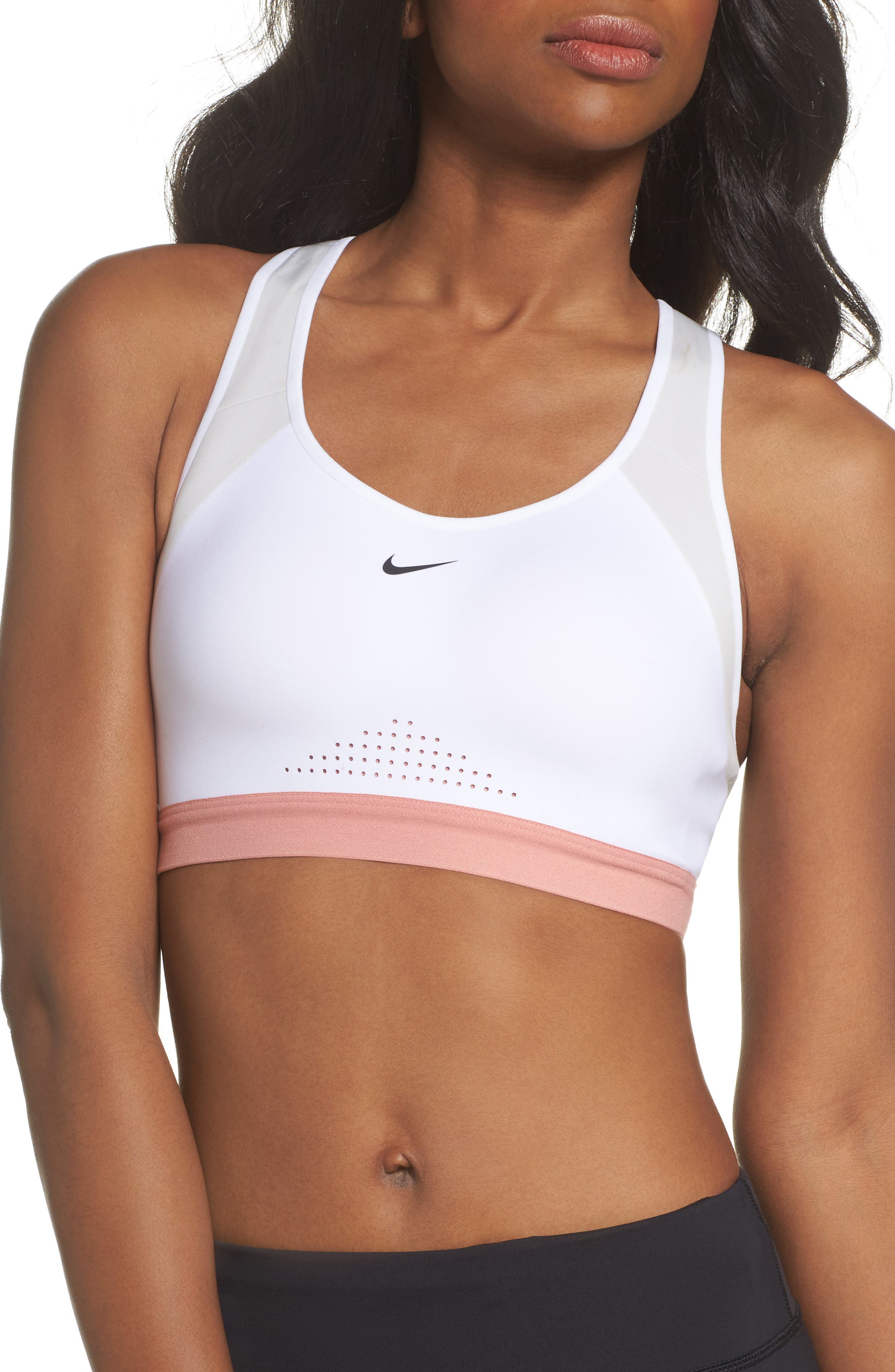 nike motion adapt sports bra