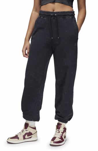 Women's Jordan Essentials Fleece Pants – The Closet Inc.