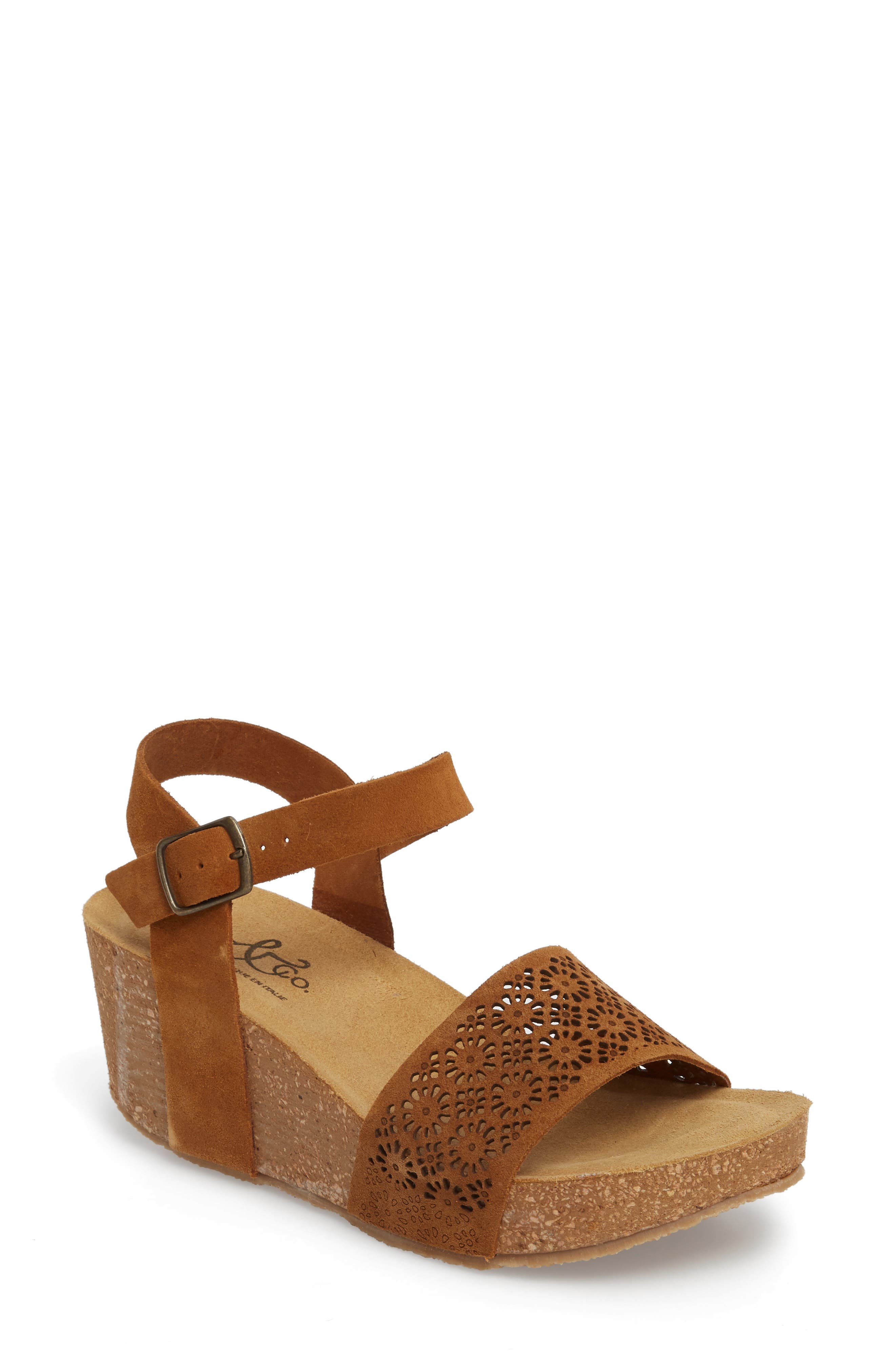 Bos. & Co. Lolo Platform Wedge Sandal, Brown