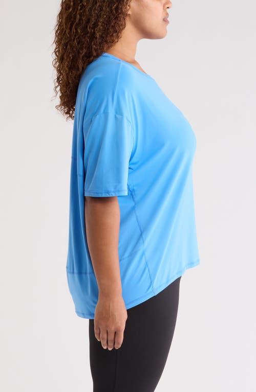 Shop Zella Equilibrium Short Sleeve Cocoon T-shirt In Blue Lapis