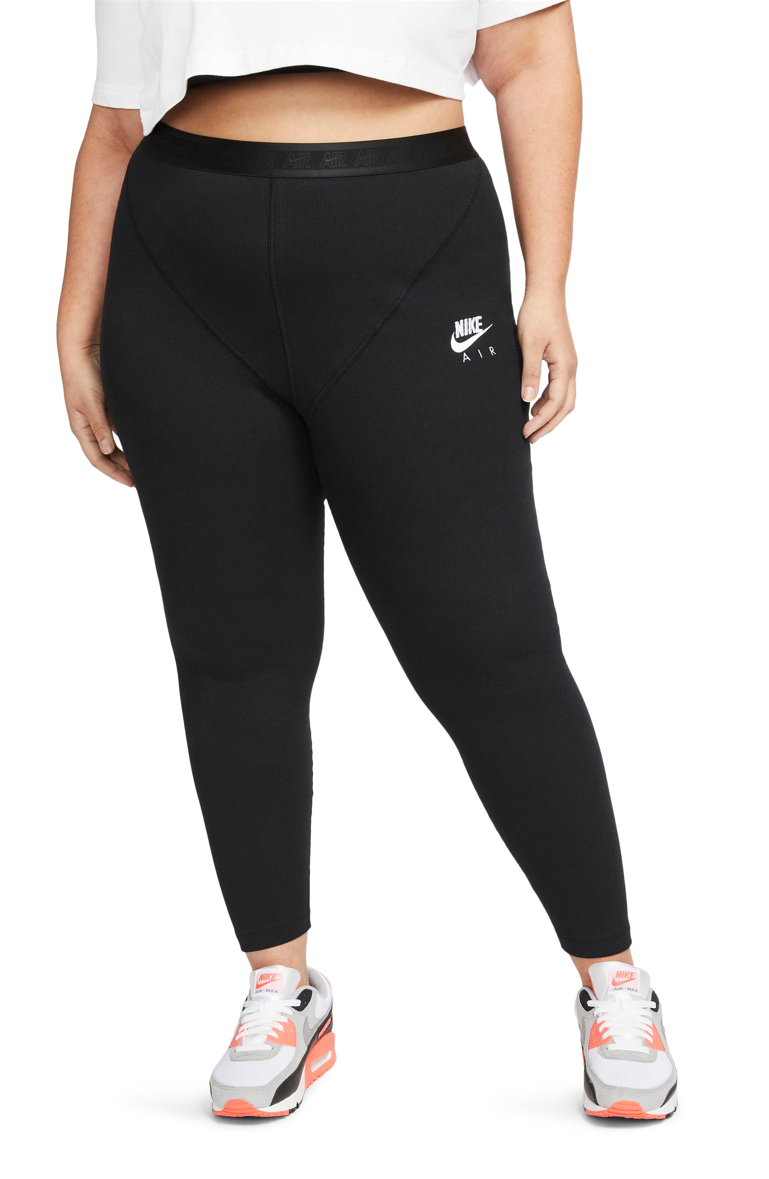 nike pro under sweatpants outfit