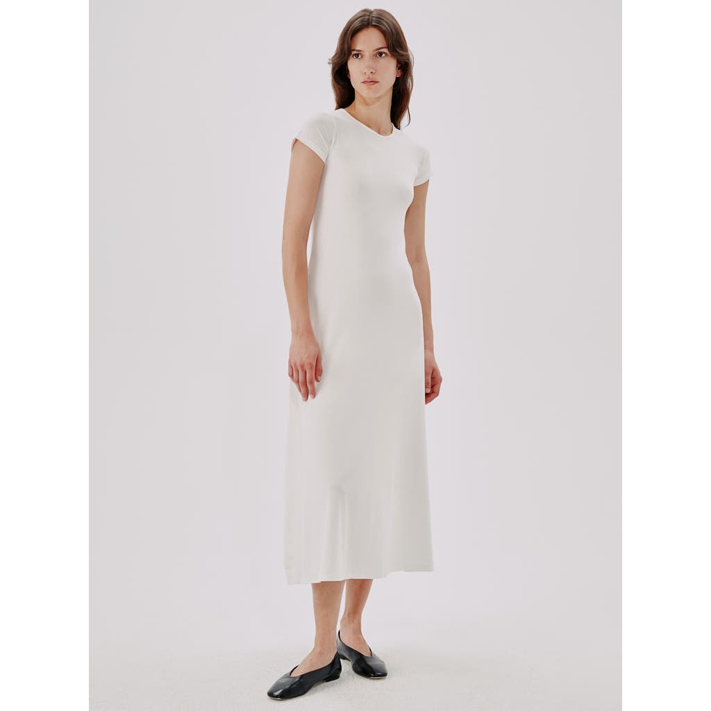 Fitted Tee Dress In White Fitted Tee Dress In White