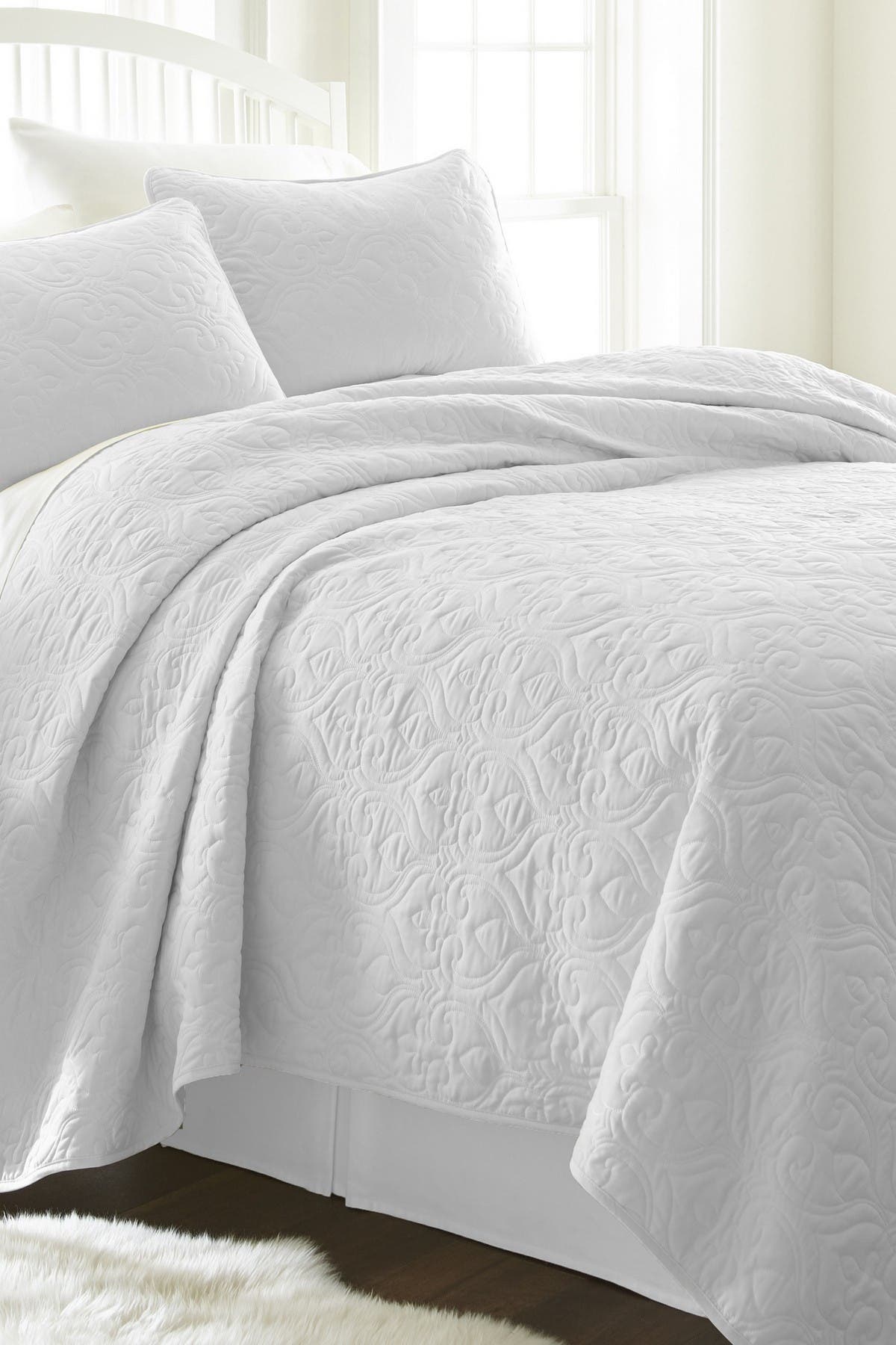 White Quilt King : Amazon Com Quilt Set 3 Piece White King Cal King ...