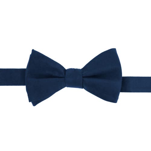 Trafalgar Sutton Solid Color Silk Brace Bow Tie & Pocket Square Combo In Navy